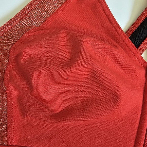 Victoria's Secret S Red Women's Sports Bra - Picture 2 of 7